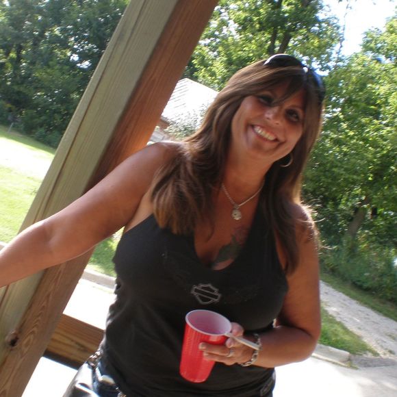 Meet your Posher, Debra - Picture 1 of 1